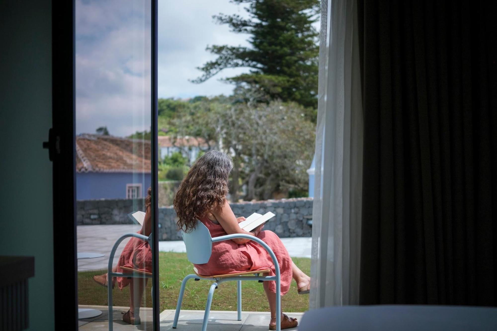 Azores Book Hotel Ангра-ду-Эроижму Экстерьер фото